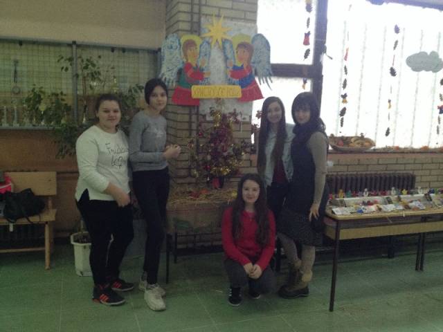 Хуманитарни божићни базар